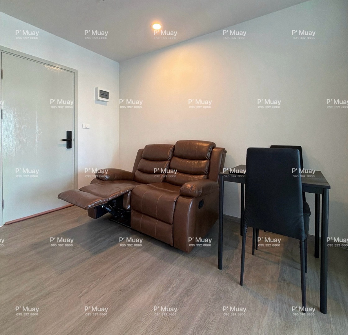 ให้เช่า ห้องสวยครบ เฟอร์ SB มี 📱Digital door lock 📱📍เครื่องซักผ้า ฝาหน้า LG ❤️ค่าเช่า 11,000 บาท #รีเจ้นท์โฮมวุฒากาศ