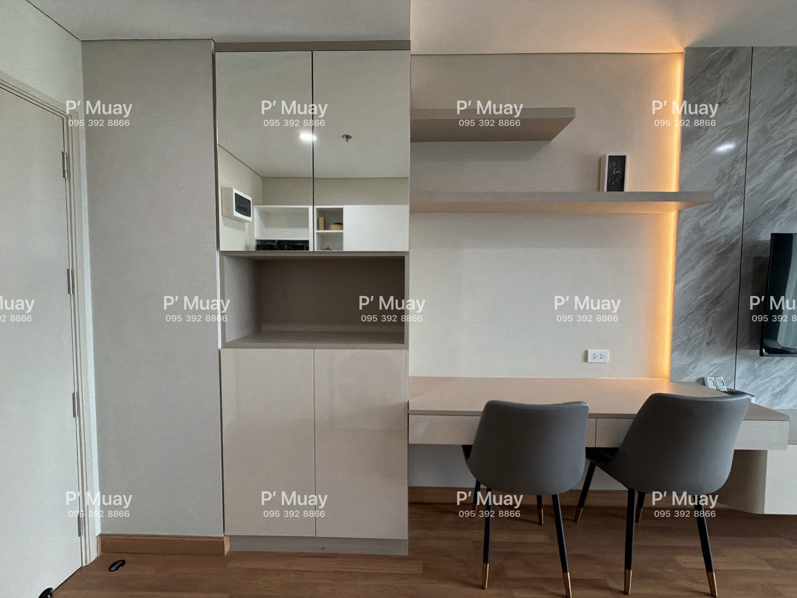 ✅️ พร้อมอยู่ ✅️ จองได้นะคะ ให้เช่า ห้องสวย กว้างสบาย 1 ห้องนอน 1 ห้องนั่งเล่น 📲 Digital door lock เครื่องใช้ไฟฟ้าครบ #ติดMRTสีน้ำเงินและม่วง 📍มี เครื่องซักผ้าฝาหน้า 9 kg #คอนโดลุมพินีเพลสเตาปูนอินเตอร์เชนจ์ ❤️ค่าเช่า 20,000 บาท
